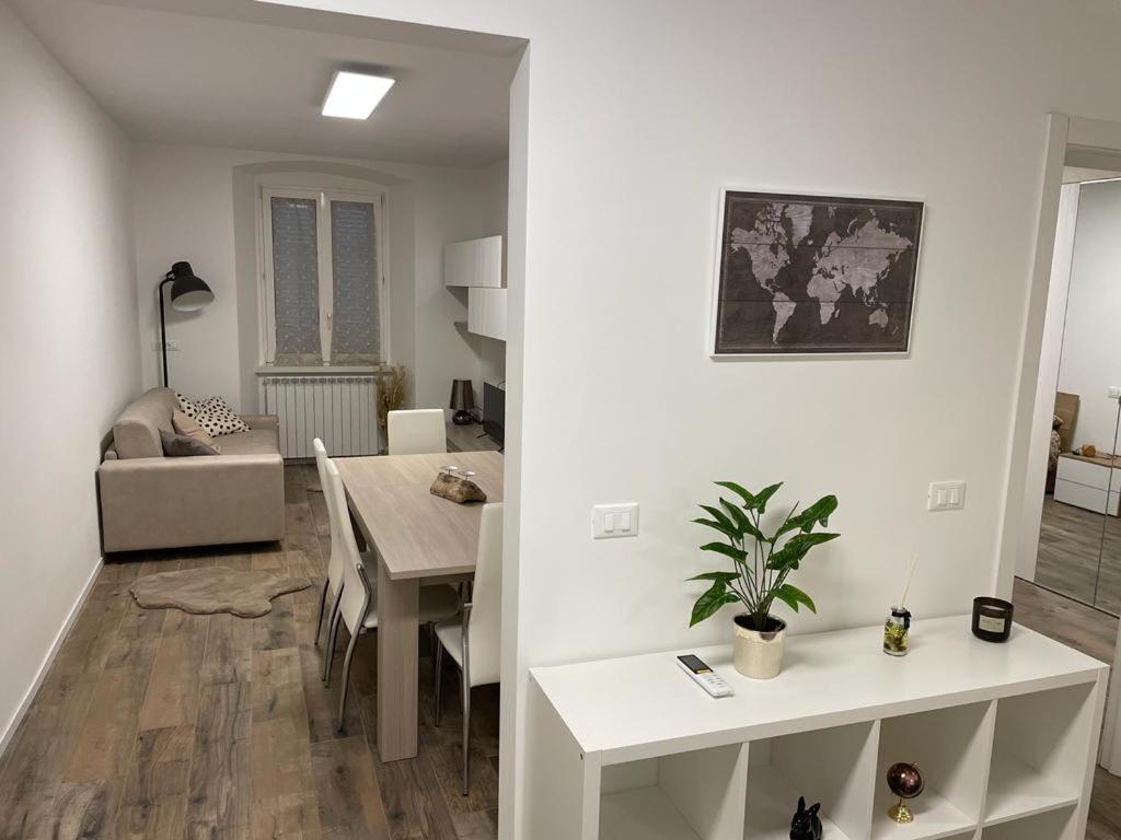 Casa Vacanze Ginevra A Trieste Esterno foto